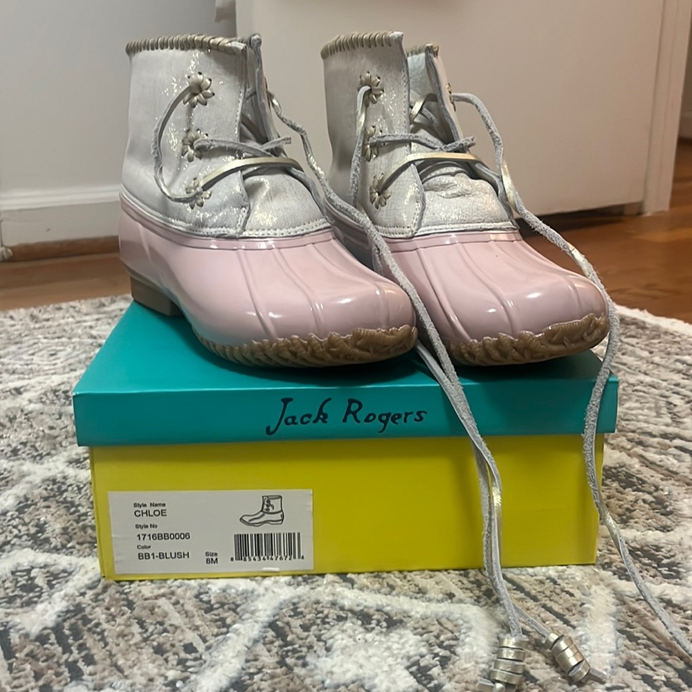 Jack Rogers boots size 8